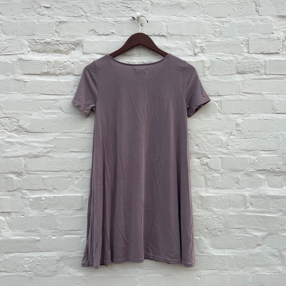 Urban Outfitters Silence + Noise Lavender T-Shirt Dress Size S - Picture 3 of 3